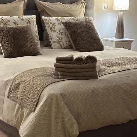 Au Charme Du Foulon 3*