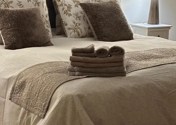 Au Charme Du Foulon 3*