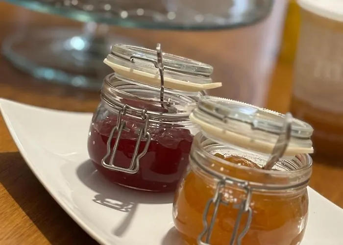 Au Charme Du Foulon 3*